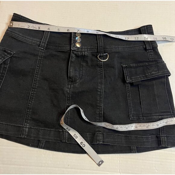 VTG-Urban Outfitters Womens Black edgy Mini Cargo Skirt Size S Cotton Blend - Picture 7 of 8